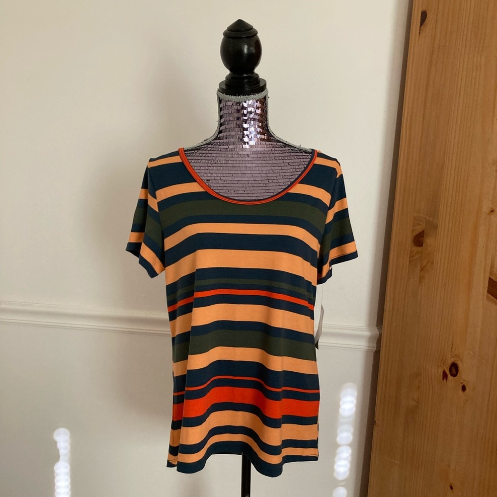 NWT LulaRoe Classic T Shirt Striped